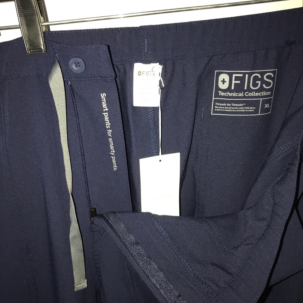 Figs XL Cairo scrub pant- Navy - Picture 4 of 7
